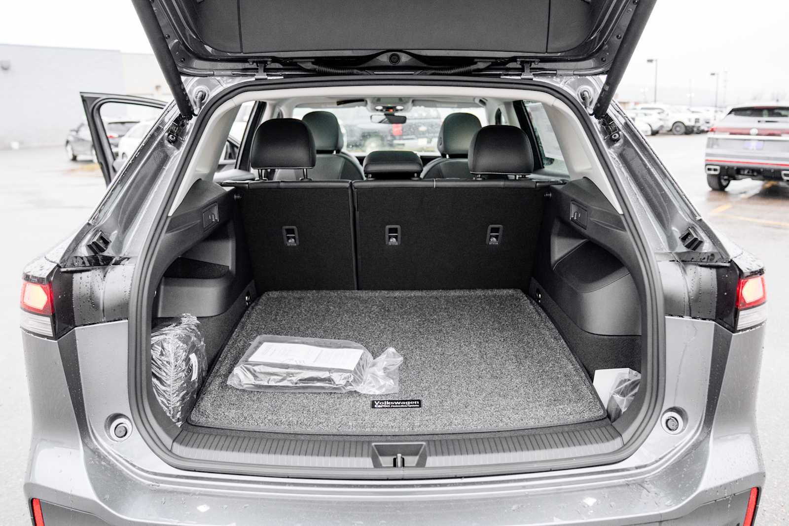 2026 Volkswagen Tiguan SE AWD