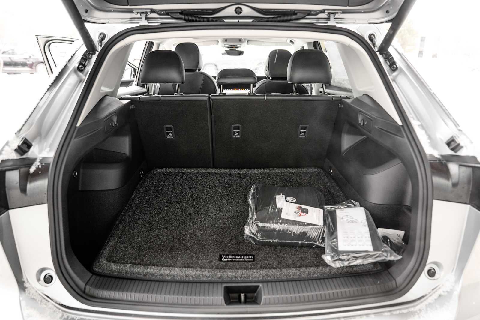 2026 Volkswagen Tiguan SE AWD