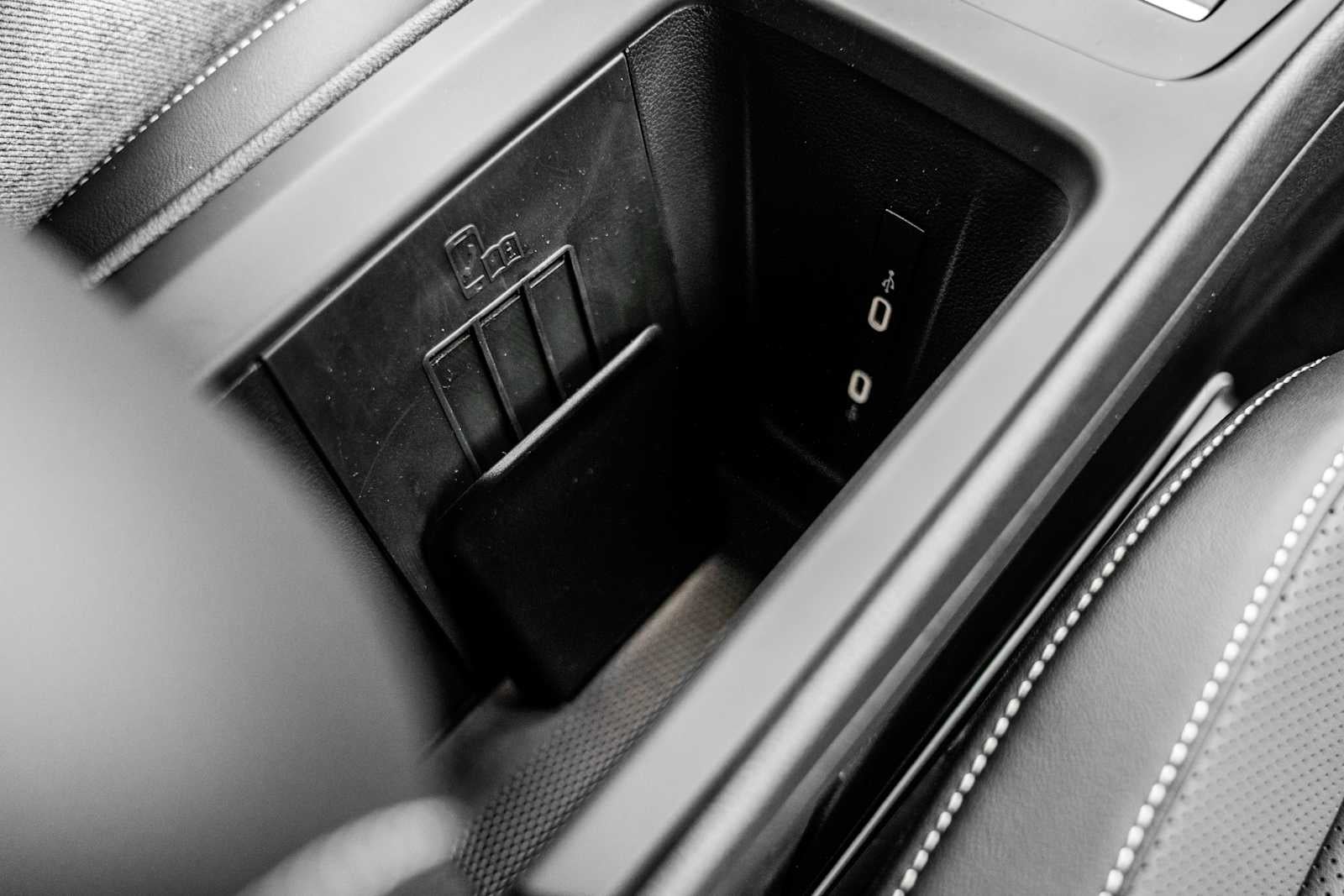 2026 Volkswagen Tiguan SE AWD