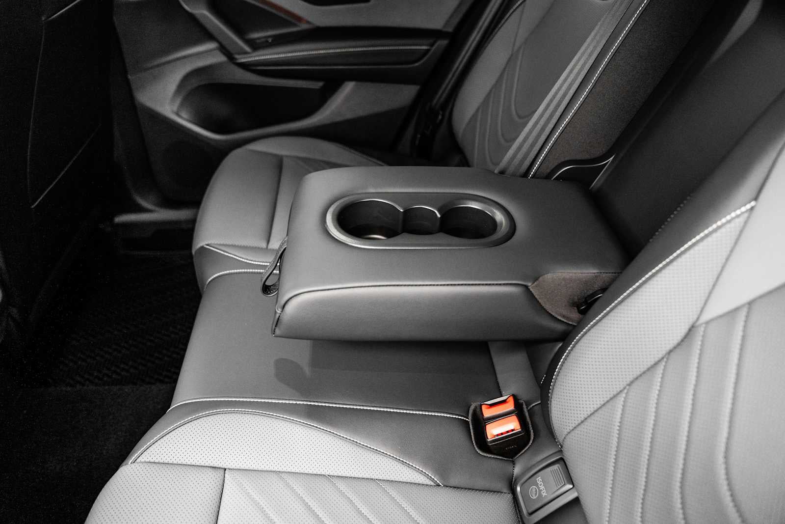 2026 Volkswagen Tiguan SE AWD