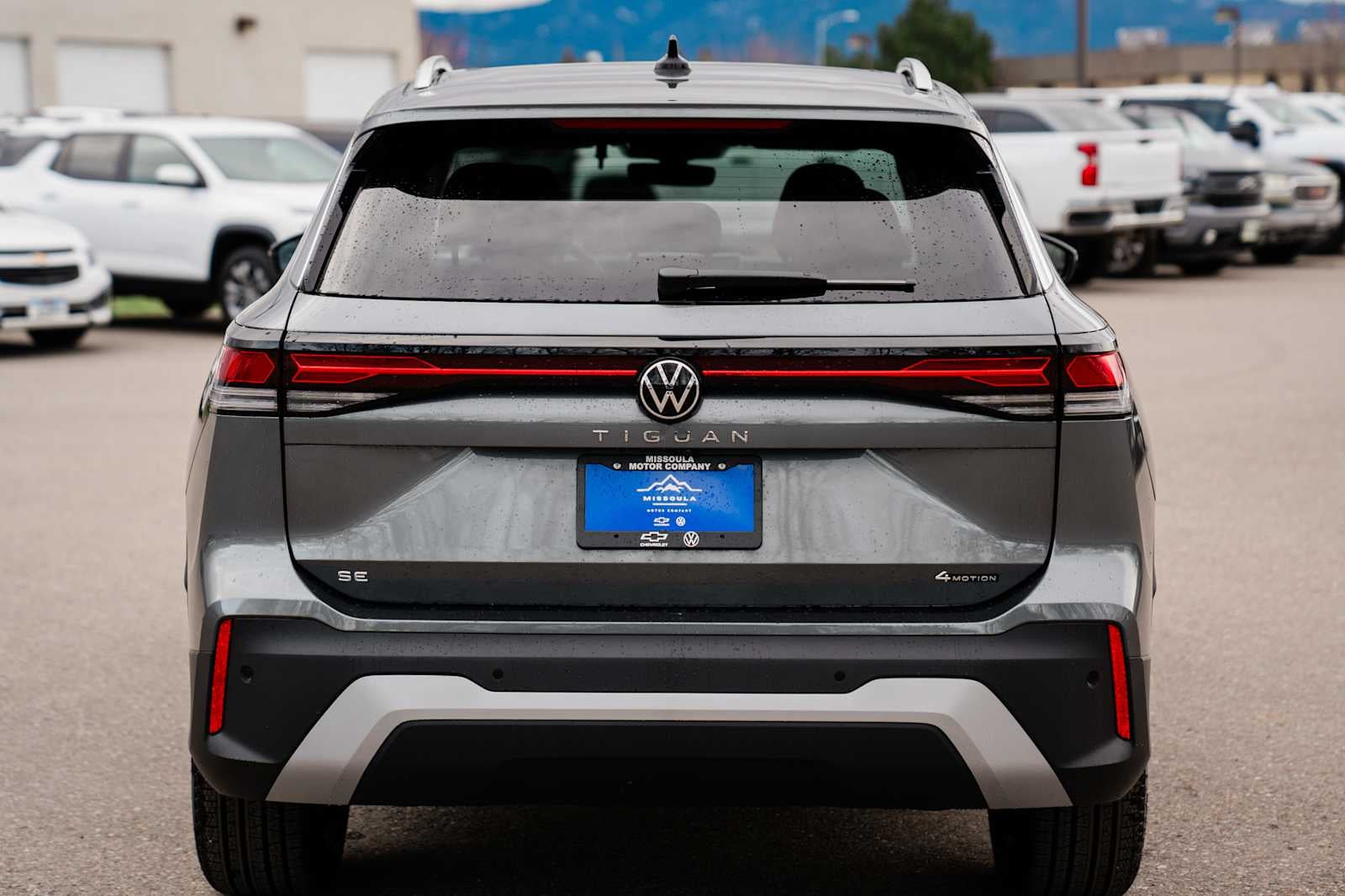 2026 Volkswagen Tiguan 2.0T SE