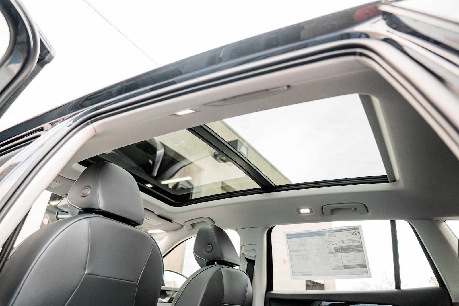 2026 Volkswagen Tiguan SE AWD