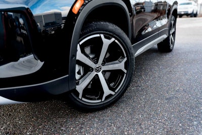 2026 Volkswagen Tiguan SE AWD