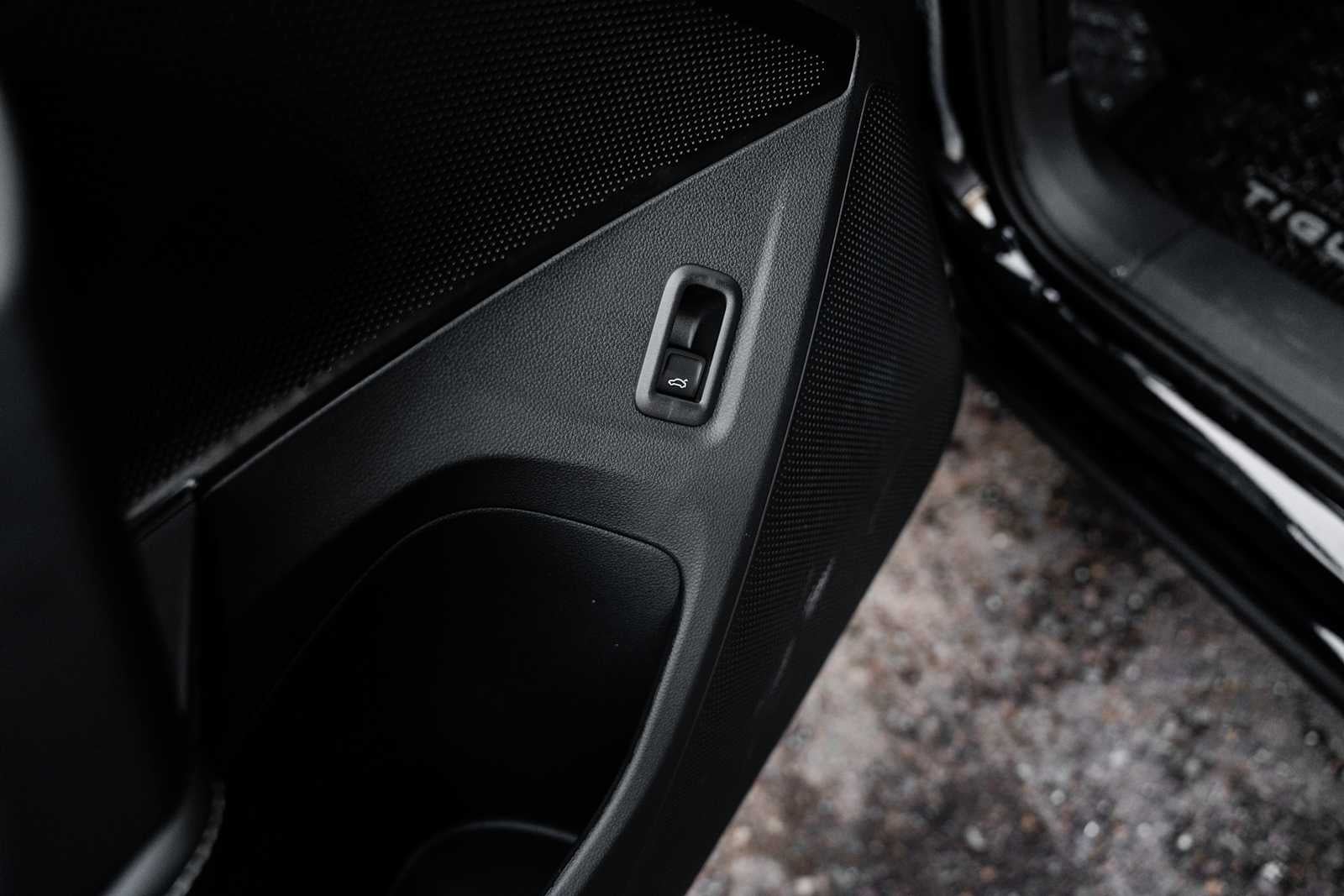 2026 Volkswagen Tiguan SE AWD