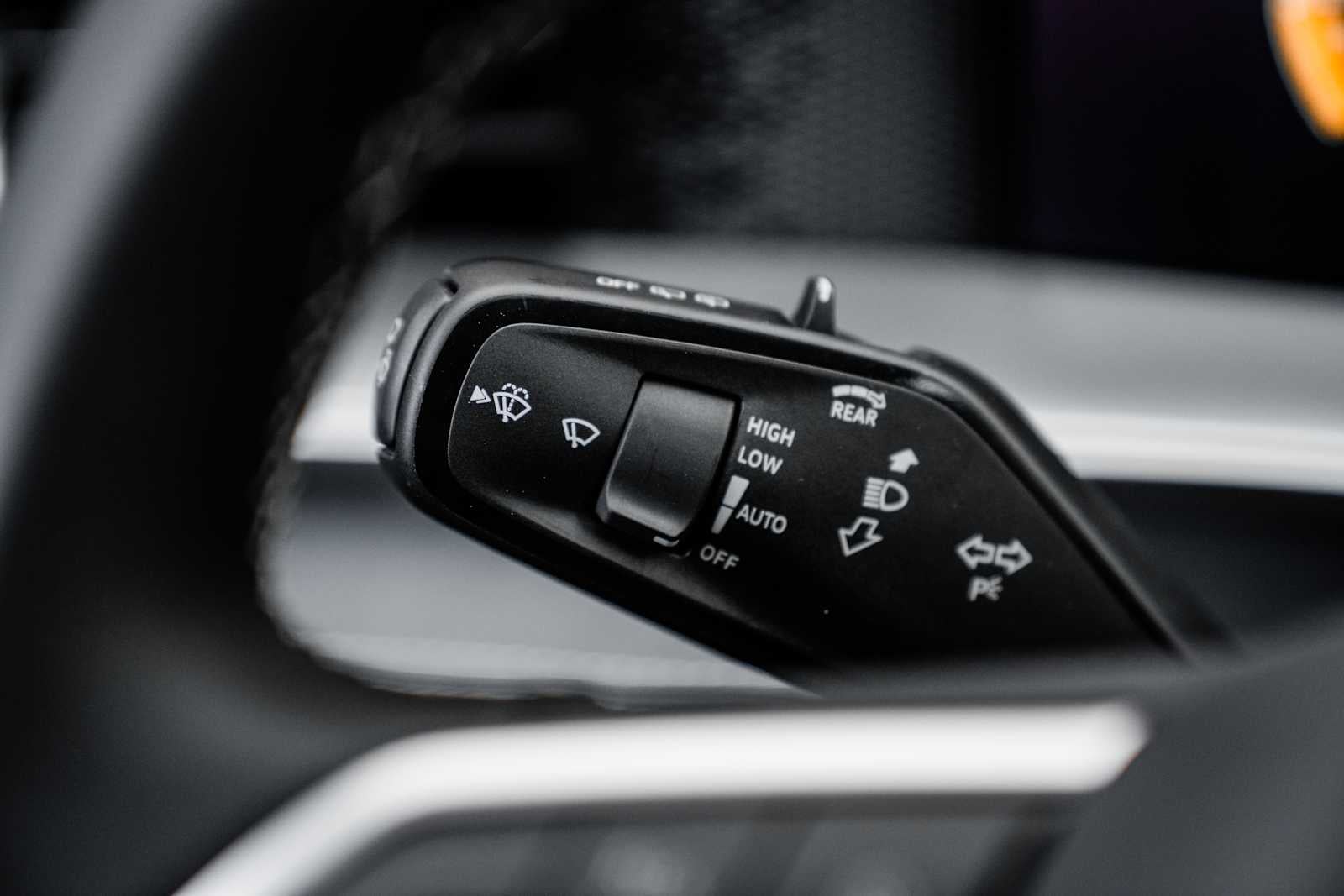 2026 Volkswagen Tiguan SE AWD