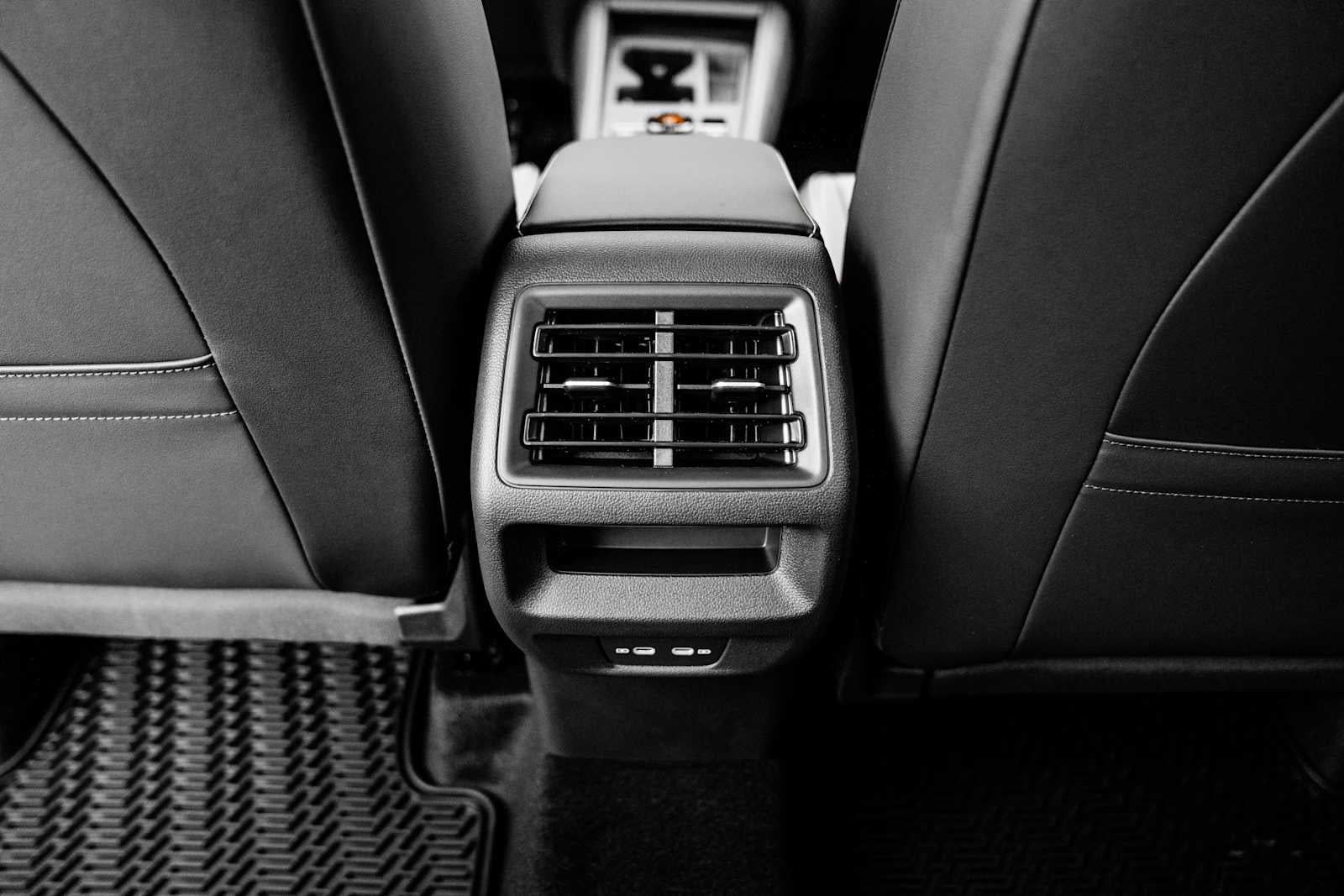 2026 Volkswagen Tiguan SE AWD