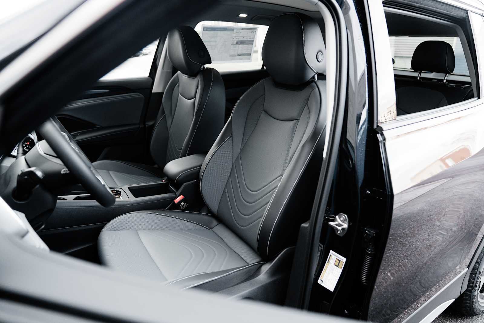 2026 Volkswagen Tiguan SE AWD