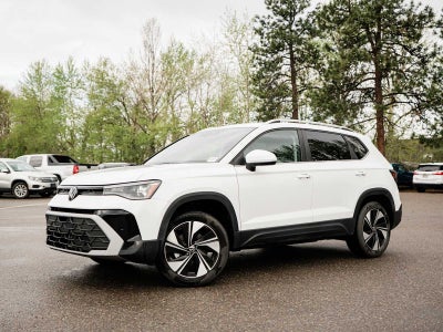 2025 Volkswagen Taos SE