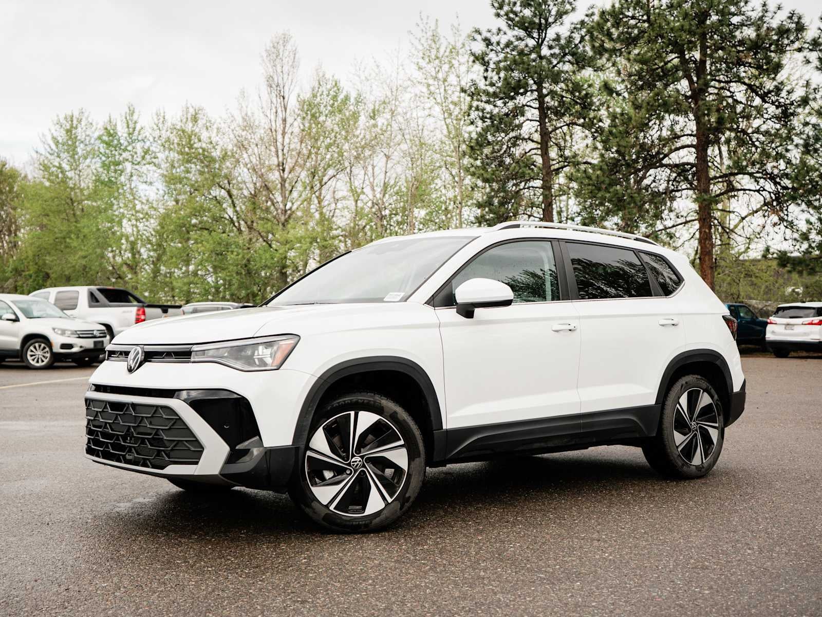 2025 Volkswagen Taos SE