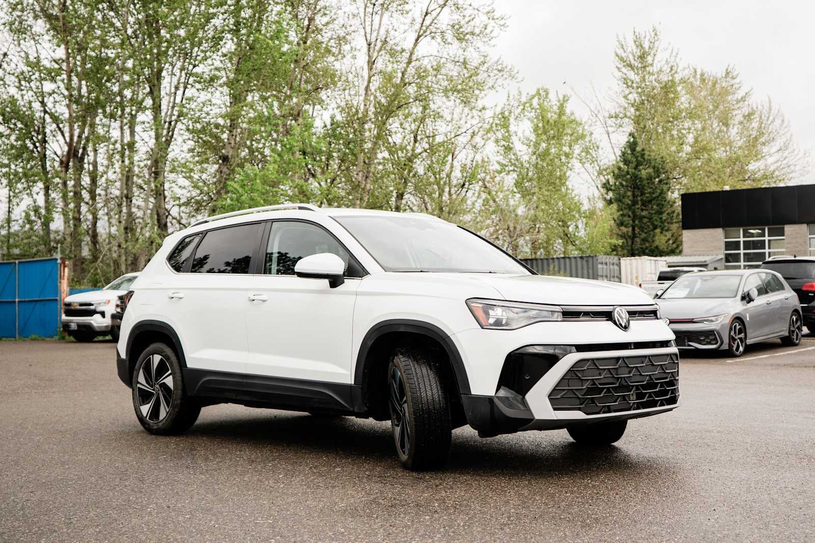 2025 Volkswagen Taos SE