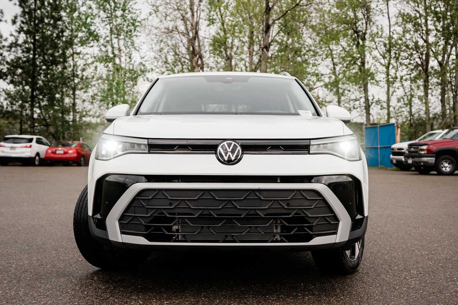 2025 Volkswagen Taos SE