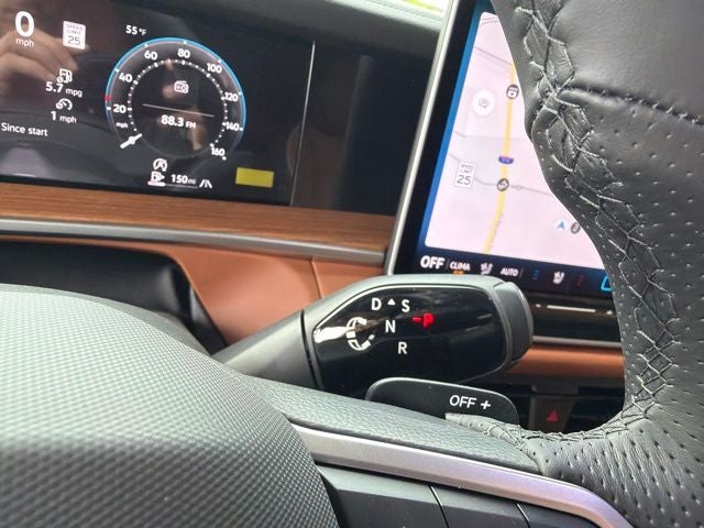 2026 Volkswagen Tiguan 2.0T SEL R-Line