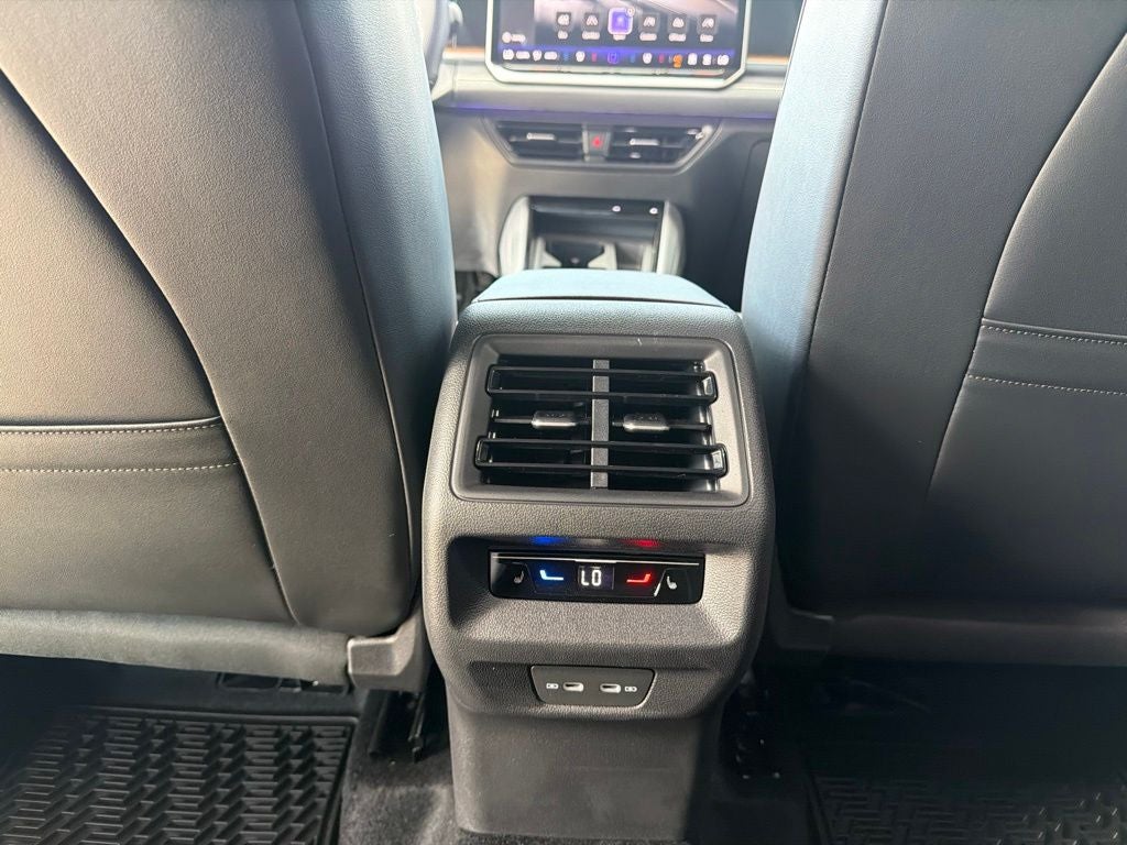 2026 Volkswagen Tiguan SEL R-Line Turbo
