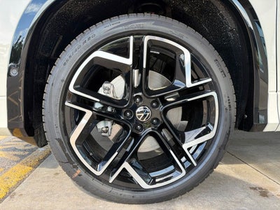 2026 Volkswagen Tiguan SEL R-Line Turbo