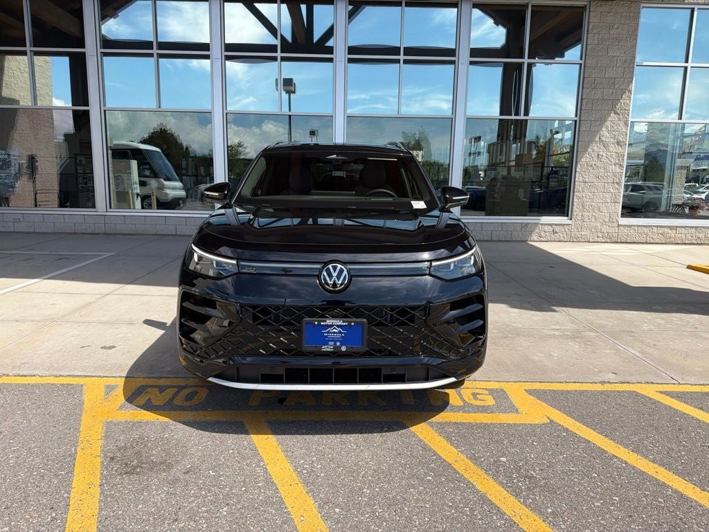 2026 Volkswagen Tiguan 2.0T SEL R-Line