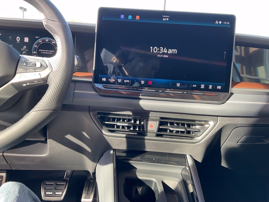 2027 Volkswagen Tiguan 2.0T SEL