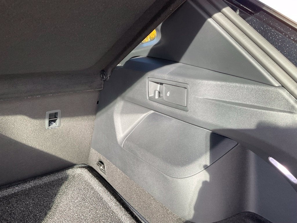 2027 Volkswagen Tiguan 2.0T SEL