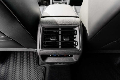 2026 Volkswagen Tiguan 2.0T SEL R-Line Turbo