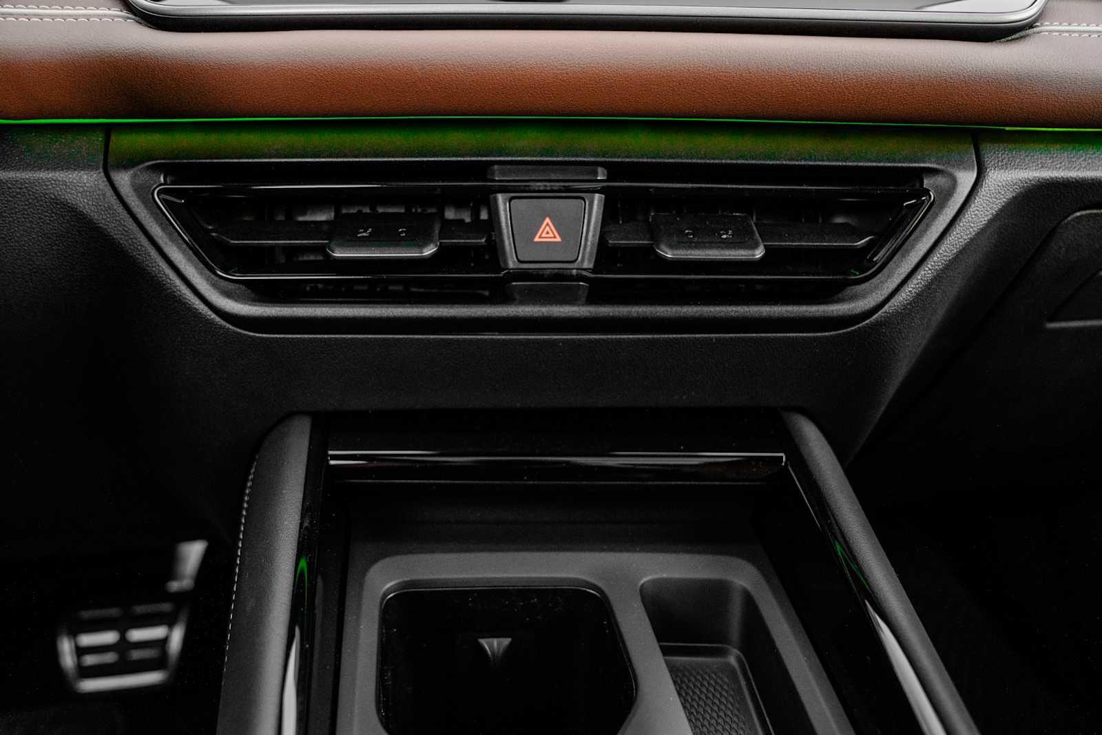 2026 Volkswagen Tiguan SEL R-Line Turbo 4MOTION