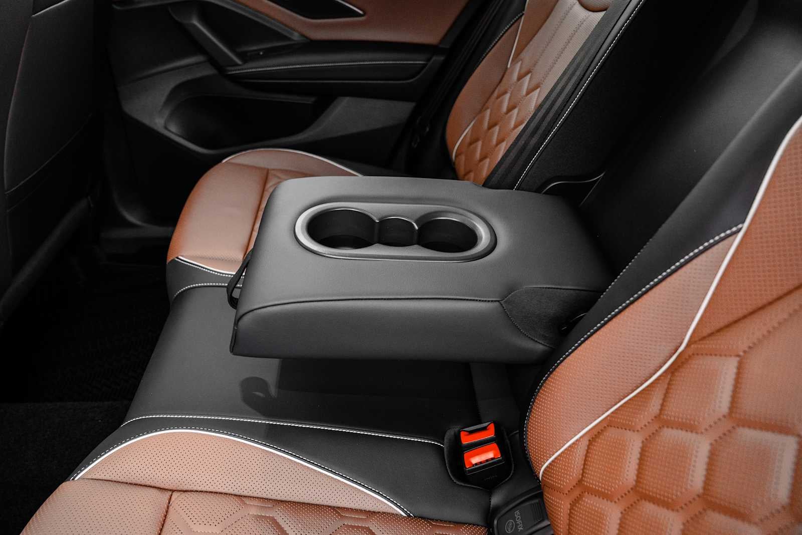 2026 Volkswagen Tiguan SEL R-Line Turbo 4MOTION