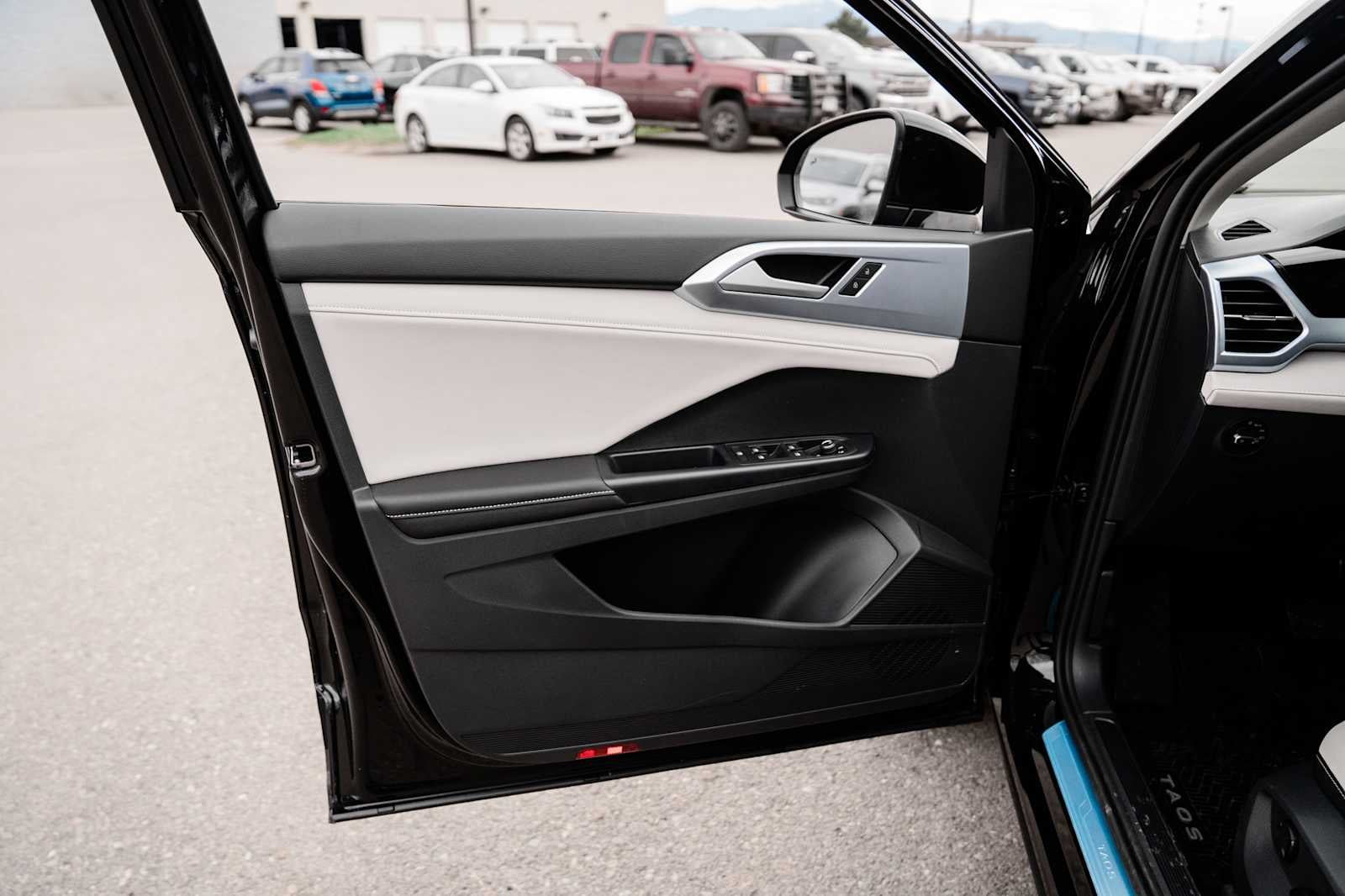 2026 Volkswagen Taos 1.5T SE