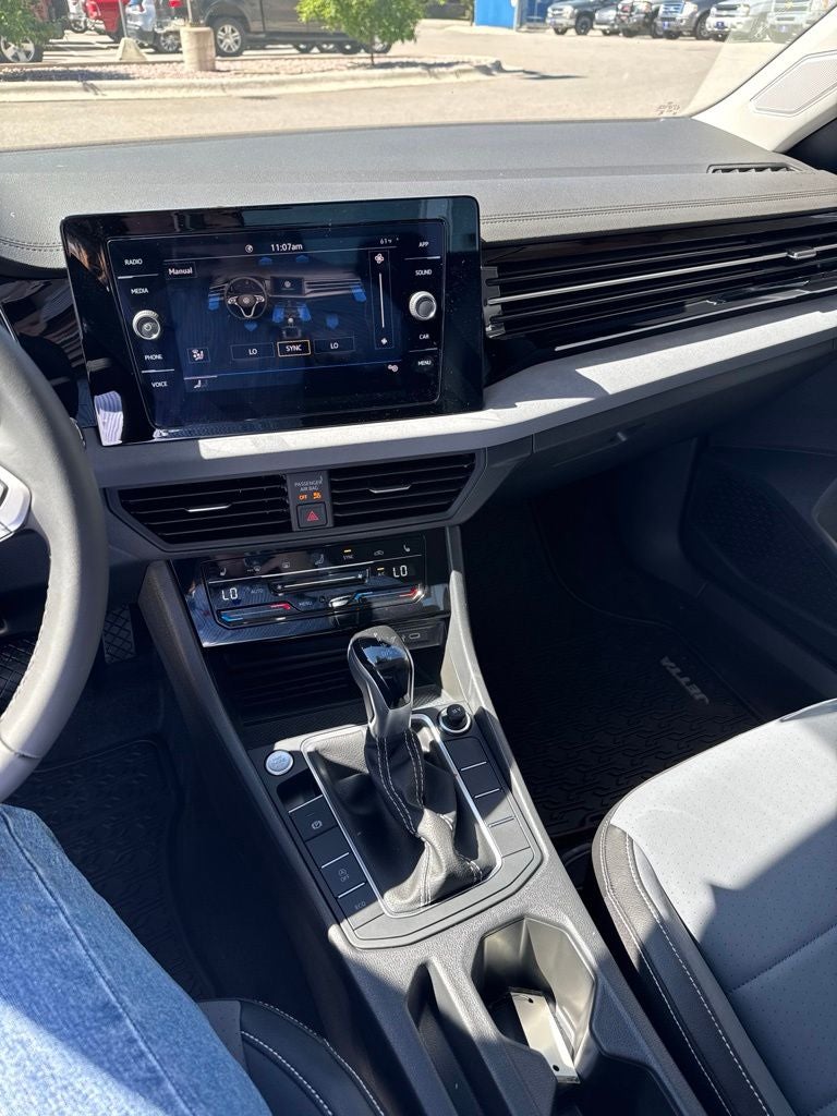2026 Volkswagen Jetta 1.5T SE
