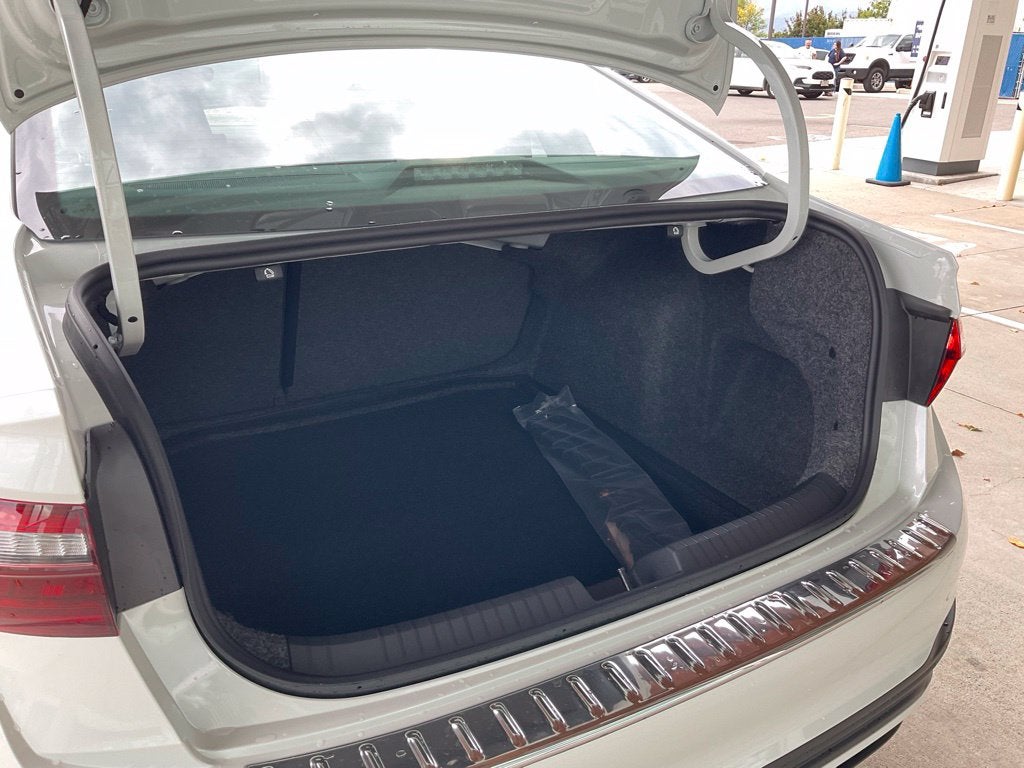 2027 Volkswagen Jetta 1.5T SE