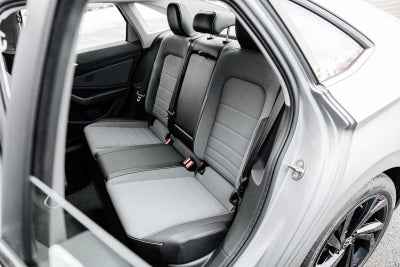 2026 Volkswagen Jetta SE FWD