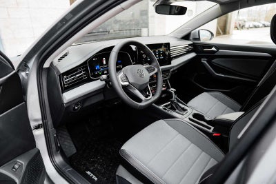 2026 Volkswagen Jetta SE FWD