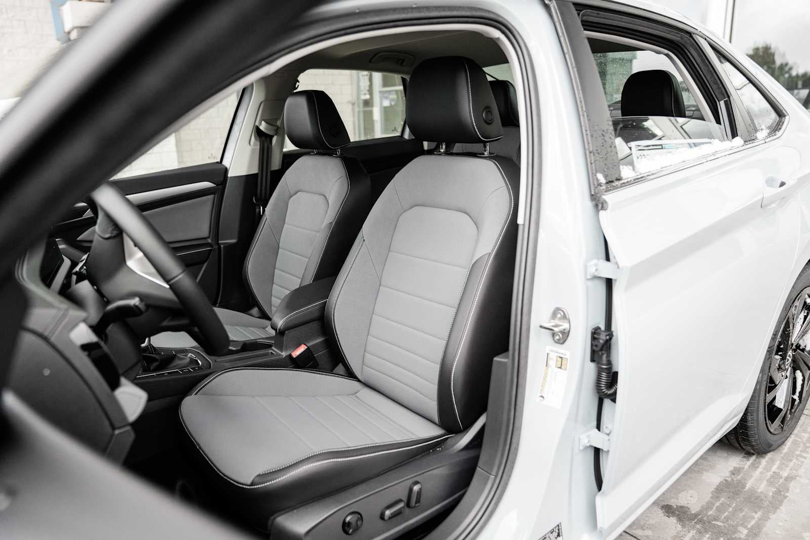 2026 Volkswagen Jetta SE FWD