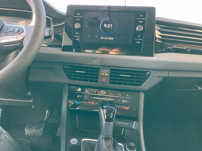 2027 Volkswagen Jetta 1.5T SE