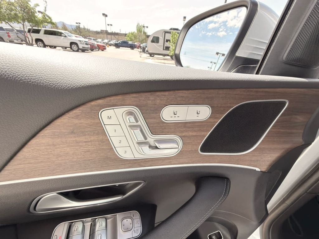 2025 Mercedes-Benz GLE GLE450 - Photo 14