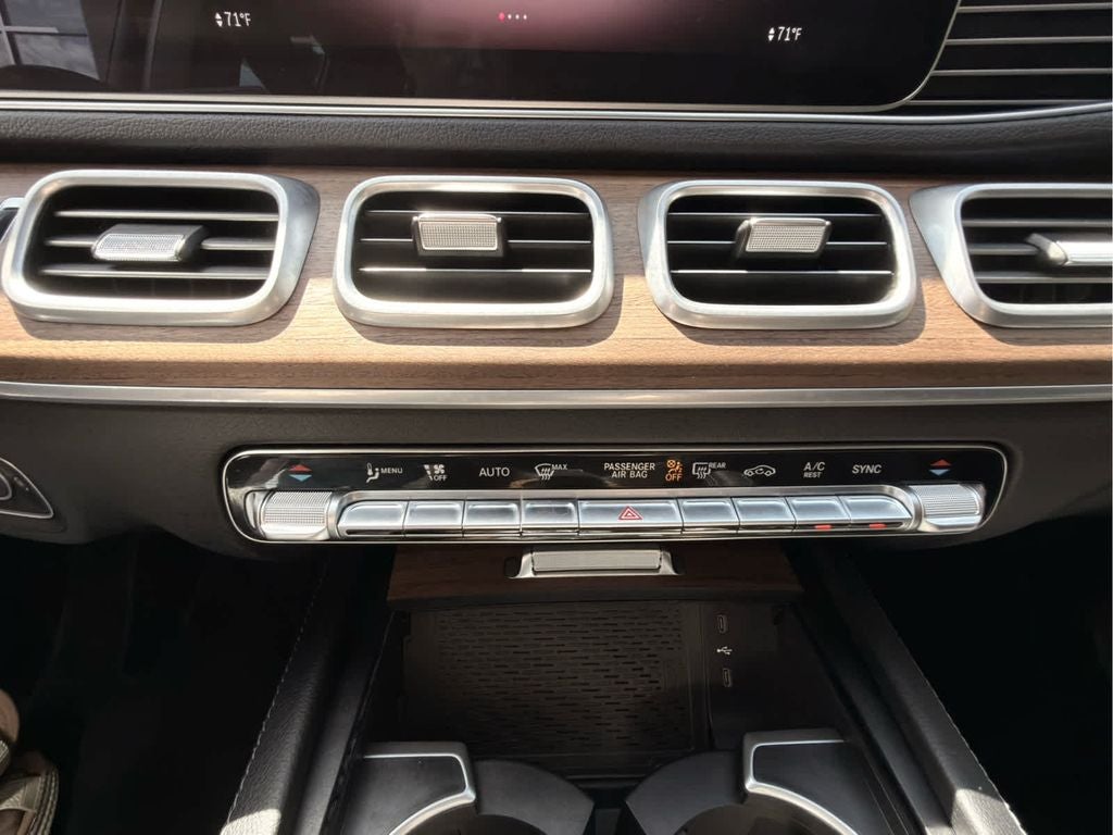 2025 Mercedes-Benz GLE GLE450 - Photo 27