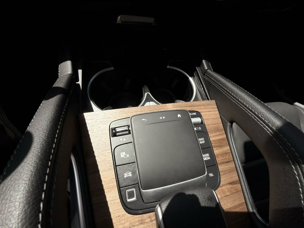 2025 Mercedes-Benz GLE GLE450 - Photo 30