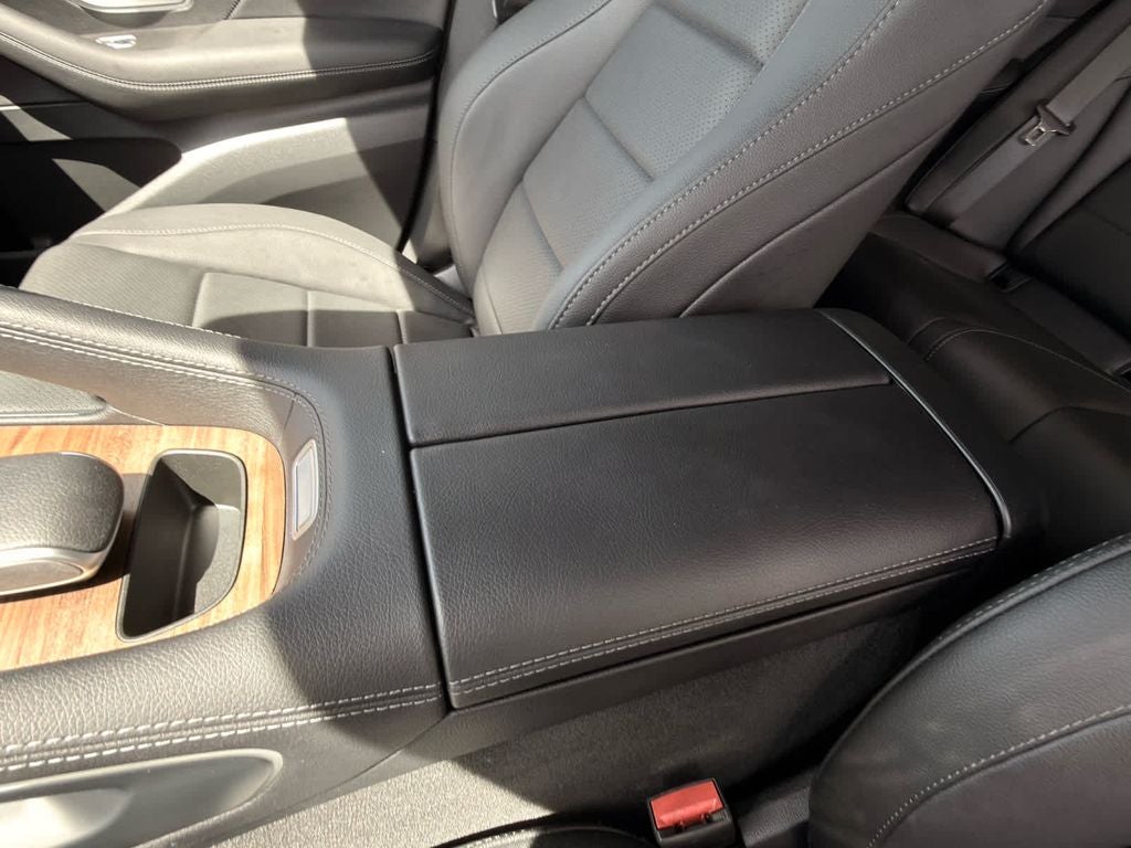 2025 Mercedes-Benz GLE GLE450 - Photo 33