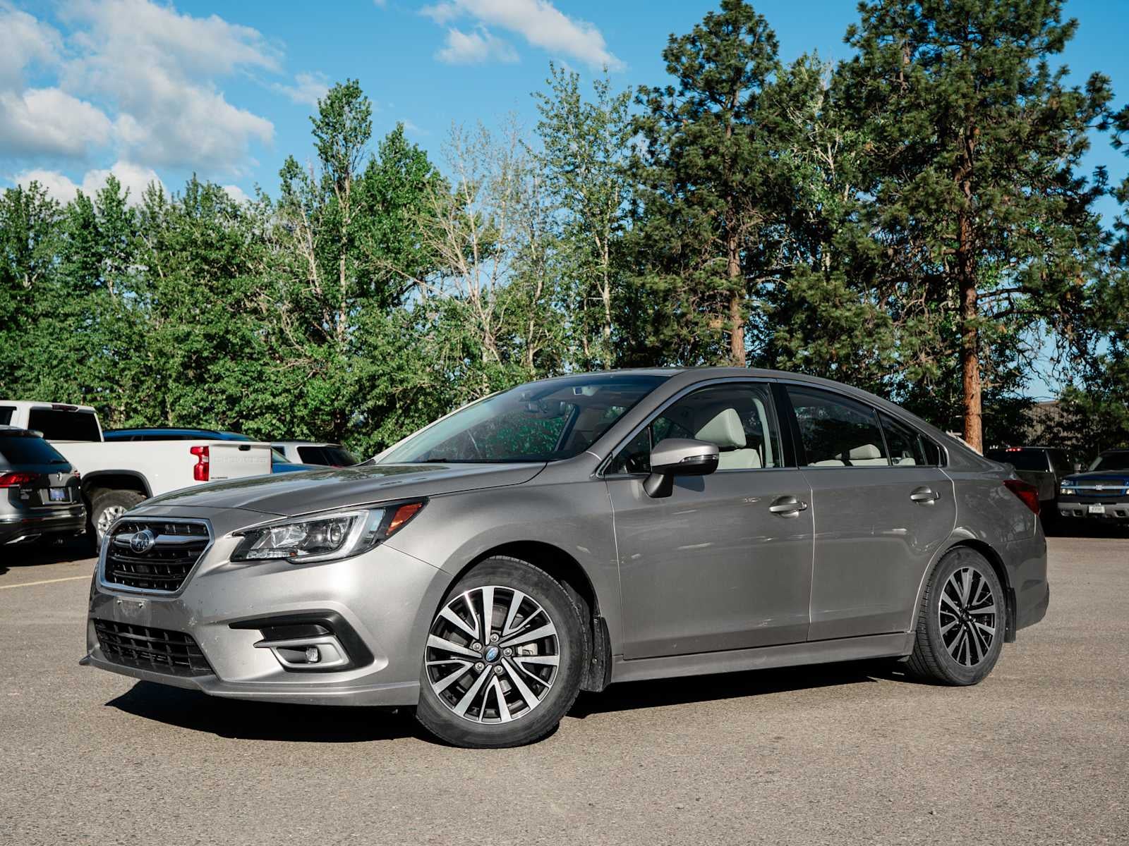 2019 Subaru Legacy 2.5i Premium's photo