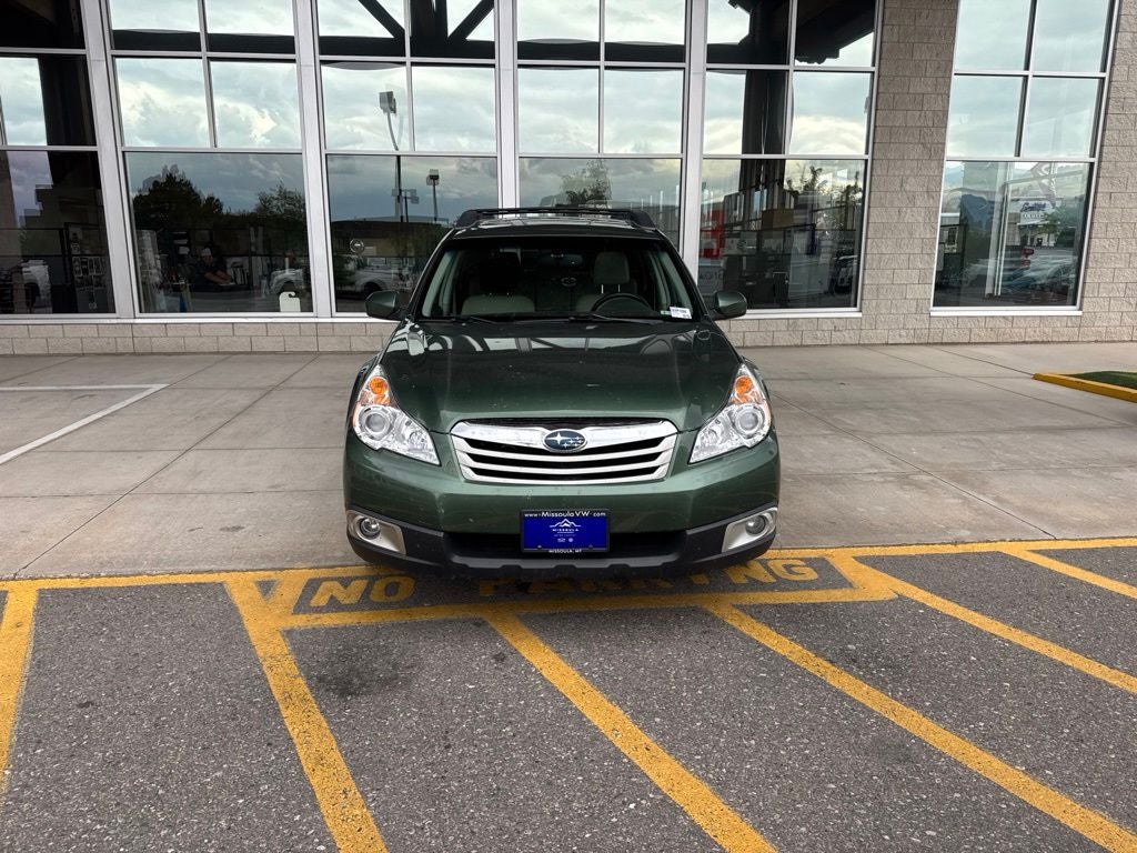 2011 Subaru Outback 2.5i Limited Pwr Moon