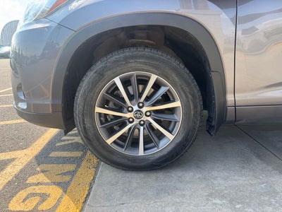 2018 Toyota Highlander SE