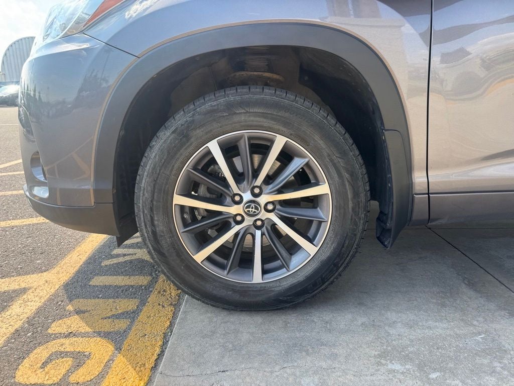 2018 Toyota Highlander SE