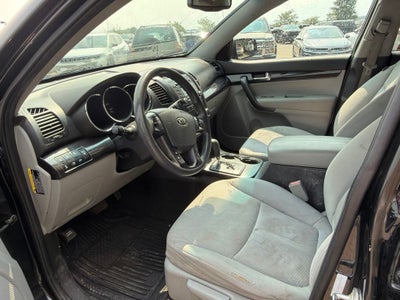 2011 Kia Sorento LX