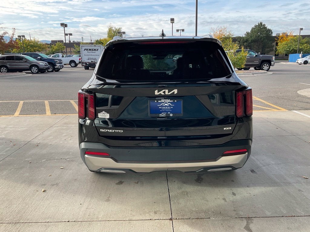 2025 Kia Sorento EX