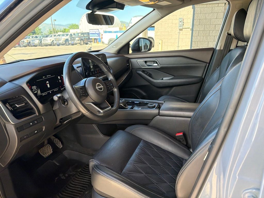 2022 Nissan Rogue Platinum