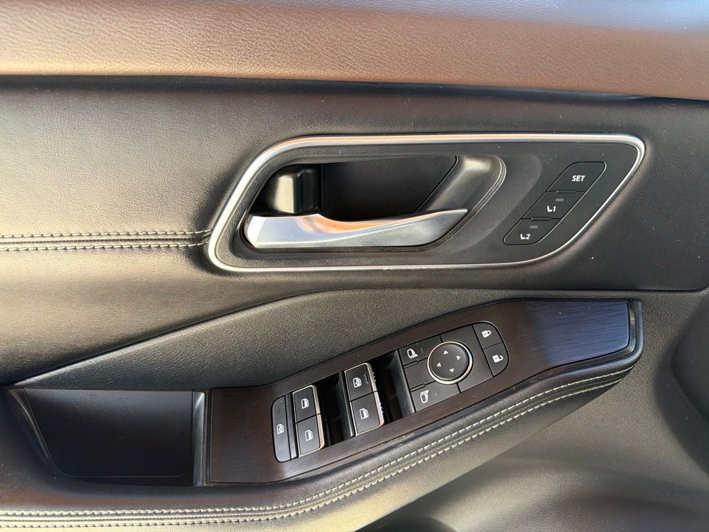 2022 Nissan Rogue Platinum