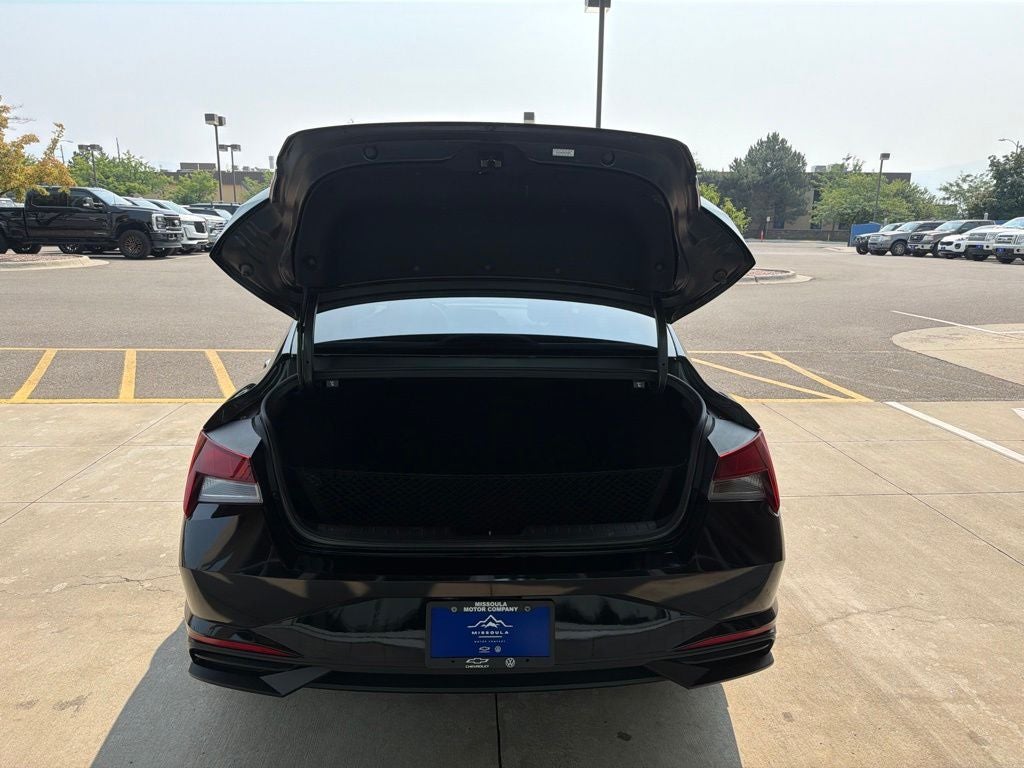 2022 Hyundai Elantra SEL
