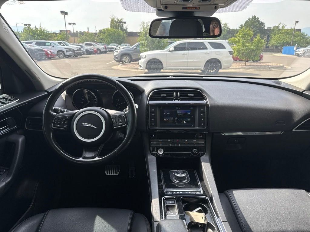2018 Jaguar F-PACE 30t Premium