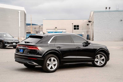 2019 Audi Q8 Premium