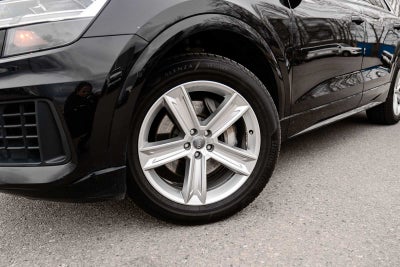 2019 Audi Q8 Premium