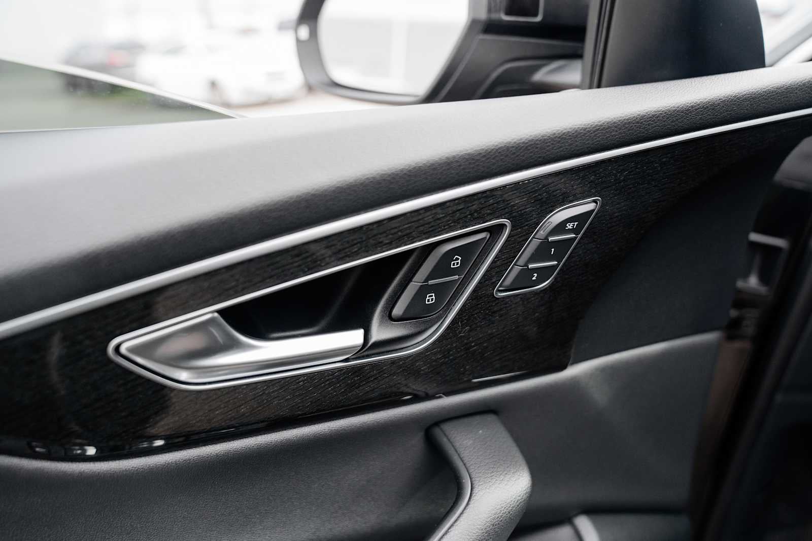 2019 Audi Q8 Premium