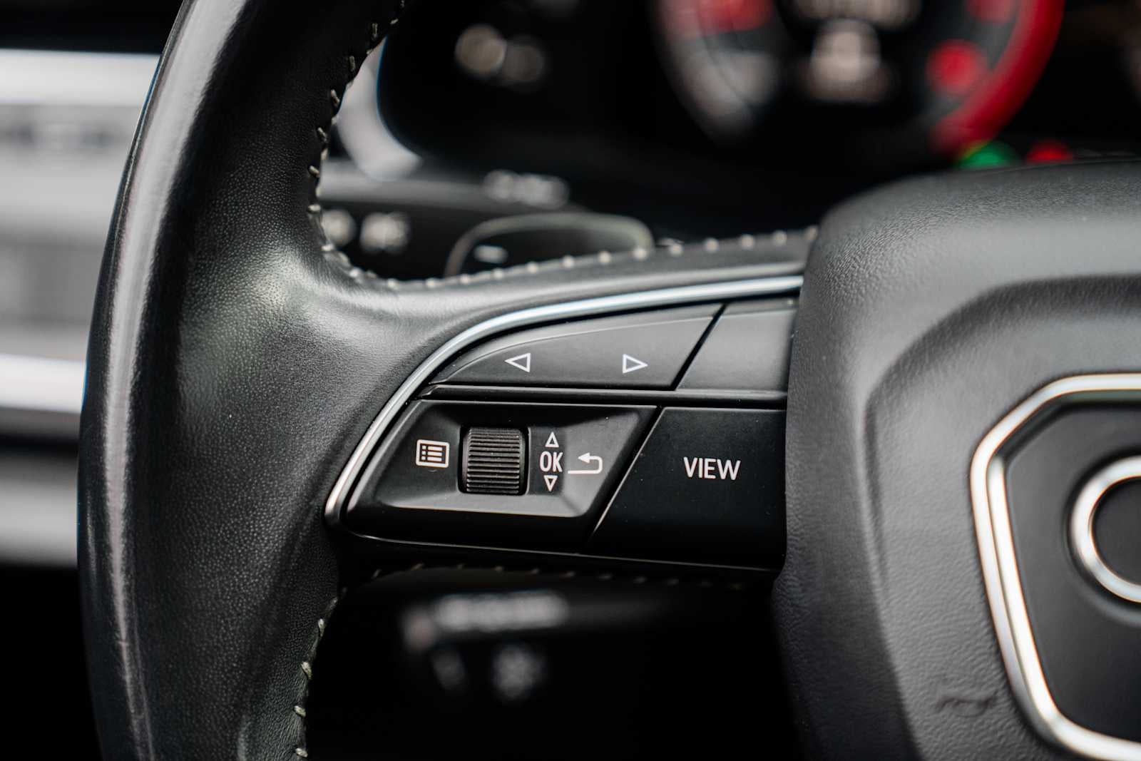 2019 Audi Q8 Premium