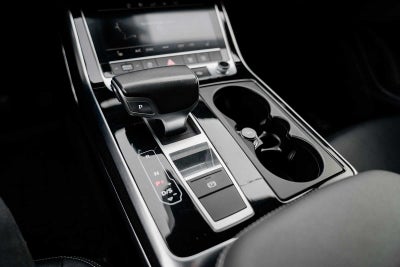 2019 Audi Q8 Premium